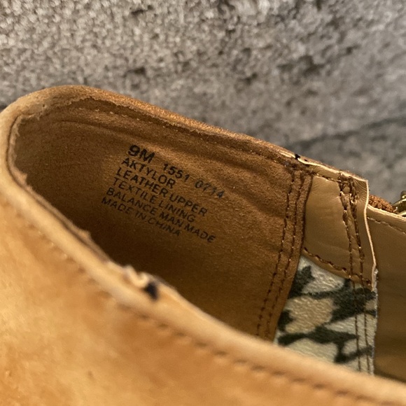 Anne Klein zippered booties - Picture 5 of 7